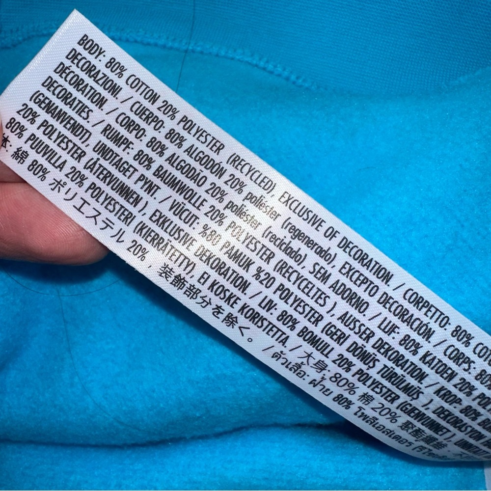 Disney • 2024 Disneyland Resort Play in Park Commemorative Zip Up Hoodie - Picture 7 of 10